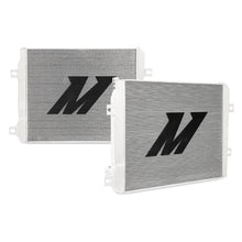 Load image into Gallery viewer, Mishimoto MMRAD-DMAX-11 for Select Chevrolet Silverado HD, Chevrolet Silverado HD, GMC Sierra HD, GMC Sierra HD