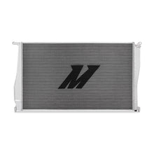 Load image into Gallery viewer, Mishimoto MMRAD-E90-07A for Select BMW 135i, BMW 135is, BMW 335i, BMW 335i xDrive, BMW 335is, BMW 335xi
