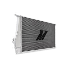 Load image into Gallery viewer, Mishimoto MMRAD-E90-07A for Select BMW 135i, BMW 135is, BMW 335i, BMW 335i xDrive, BMW 335is, BMW 335xi