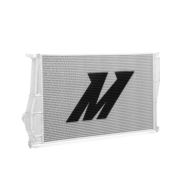 Mishimoto MMRAD-E90-07 for Select BMW 1 Series M, BMW 135i, BMW 335i, BMW 335i xDrive, BMW 335is, BMW 335xi, BMW Z4