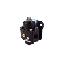 Load image into Gallery viewer, Marine-Carbureted-Adjustable-Regulator,-38-Npt