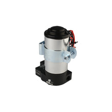 Load image into Gallery viewer, Marine-Pump-14-Psi---38-Npt-Ports