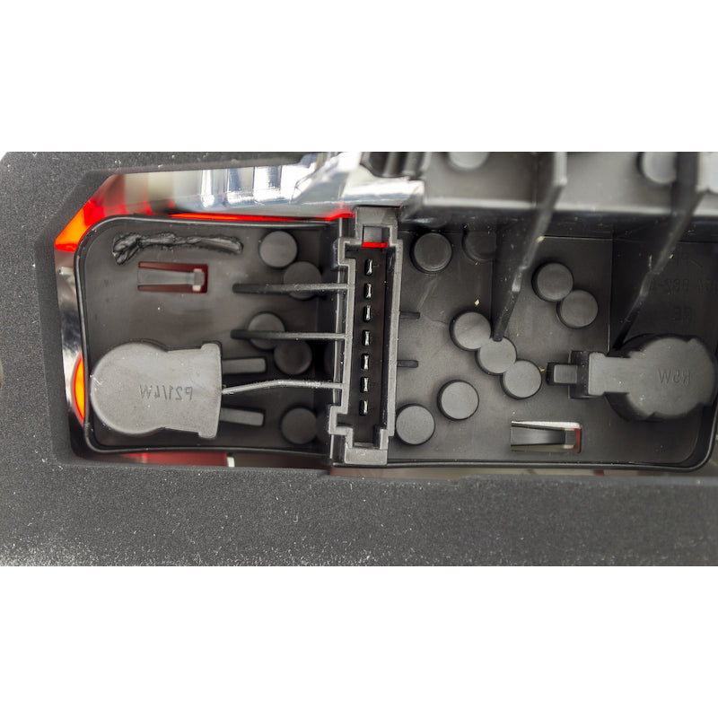 Mercedes-Benz-C-Class-Combination-Rear-Lamp,-Left-(Ece)