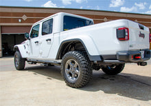 Load image into Gallery viewer, N-Fab J194TRKRS4 RKR Step Sys-Full Len (2 Stp Mnts/2 Stp)-20-24 Gladiator JT 4Dr-TX Blk for Select Jeep Gladiator
