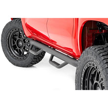 Load image into Gallery viewer, Nerf-Steps-Cab-Length-Crew-Cab-Nissan-Frontier-2Wd4Wd-(05-23)-Rough-Country
