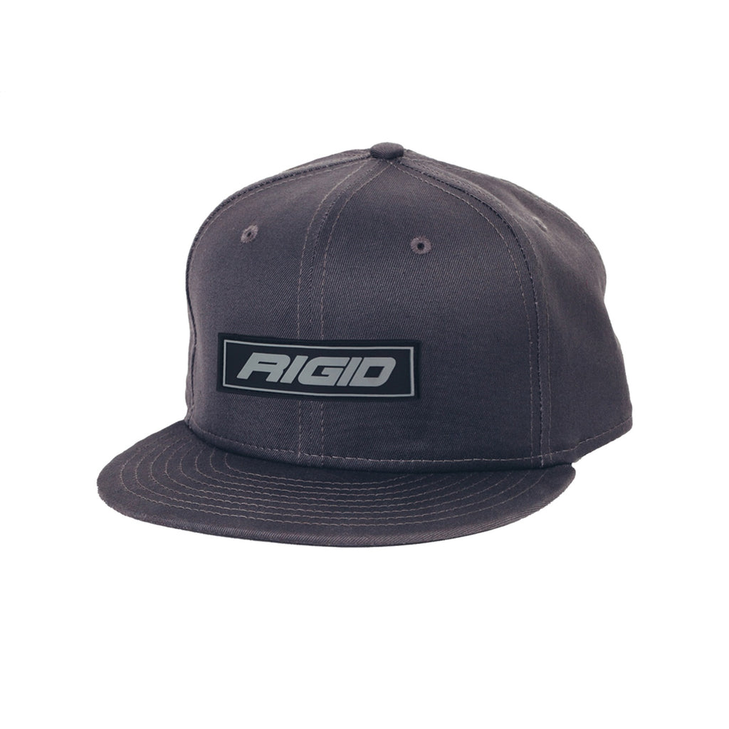 New-Era-Flat-Bill-Hat-Grey-With-Grey-Logo-Patch,-Snapback