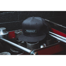 Load image into Gallery viewer, New-Era-Flat-Bill-Hat-Grey-With-Grey-Logo-Patch,-Snapback