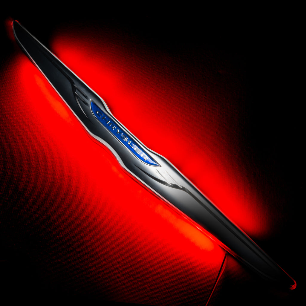 Oracle-Chrysler-Illuminated-Led-Sleek-Wing---Red
