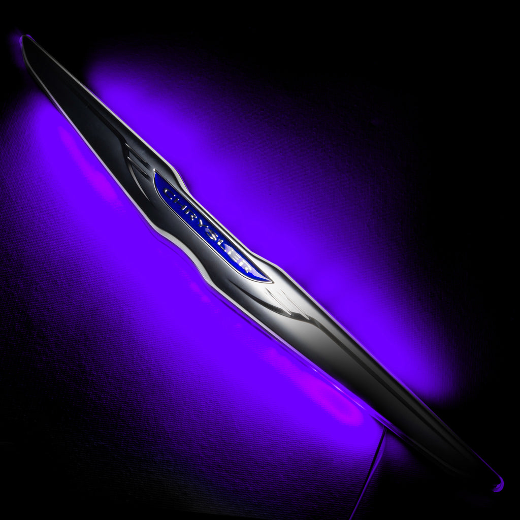 Oracle-Chrysler-Illuminated-Led-Sleek-Wing---UvPurple