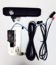 Load image into Gallery viewer, Pop &amp; Lock PL8540 Toyota Tacoma Smart Lock Combo BOLT® for Select Toyota Tacoma