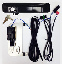 Load image into Gallery viewer, Pop &amp; Lock PL85510 Toyota Tacoma Smart Lock Combo Standard-Gloss Black: Code J202 for Select Toyota Tacoma