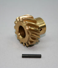 Load image into Gallery viewer, PRW INDUSTRIES, INC. 0730202 Bronze Distributor Gear - .500 ID SBF