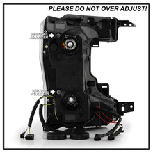Load image into Gallery viewer, Spyder Auto 5088628 Projector Headlights for Select Ford F-250 Super Duty, Ford F-350 Super Duty, Ford F-450 Super Duty