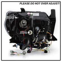 Load image into Gallery viewer, Spyder Auto 5088802 Projector Headlights for Select Toyota Tundra