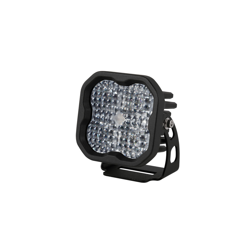 Pod-Light-Featuring-Advanced-Tir-Optics-For-High-Efficiency-And-Focus.