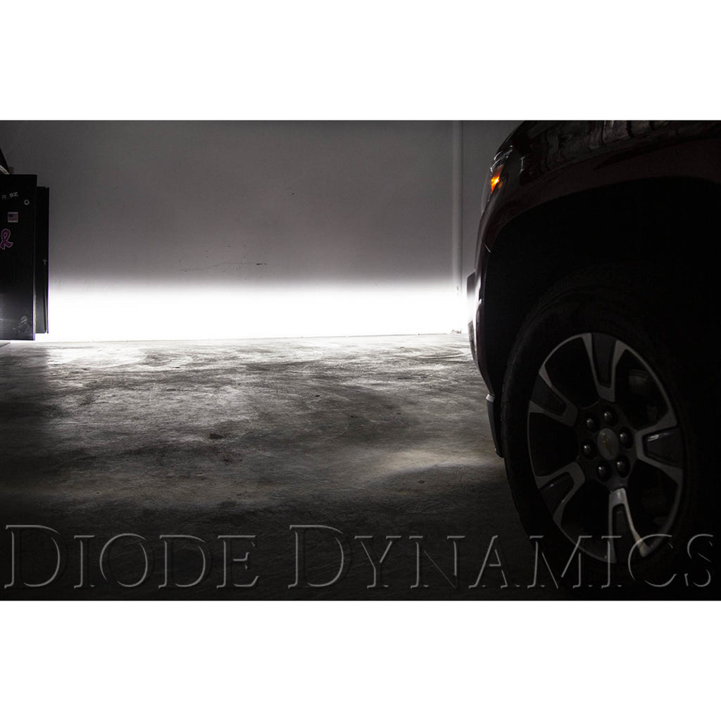 Pod-Light-Featuring-Advanced-Tir-Optics-For-High-Efficiency-And-Focus.