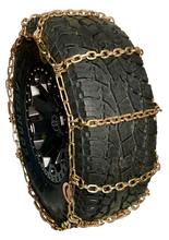 Load image into Gallery viewer, Peerless QG3129 LT Wide Base Sqr. Rod Cam Link Style Tire Chains
