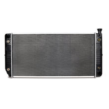 Load image into Gallery viewer, Mishimoto R624-AT for Select Chevrolet Blazer, Chevrolet C1500, Chevrolet C1500 Suburban, Chevrolet C2500, Chevrolet C2500 Suburban, Chevrolet C3500, Chevrolet K1500, Chevrolet K1500 Suburban, Chevrolet K2500, Chevrolet K2500 Suburban, Chevrolet K3500,
