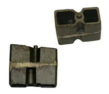 Load image into Gallery viewer, Skyjacker RB245 4.5IN. REAR BLOCKS TAPERED; PR
