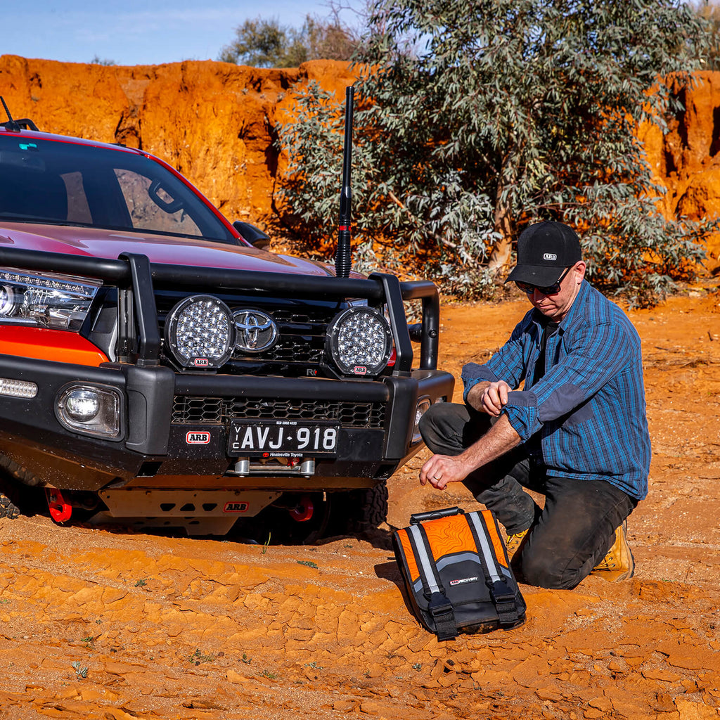 ARB RK12A Weekender Recovery Kit