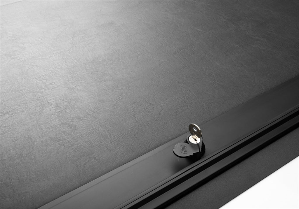 Roll N Lock LG845M M-Series-22-26 Frontier 5ft. for Select Nissan Frontier
