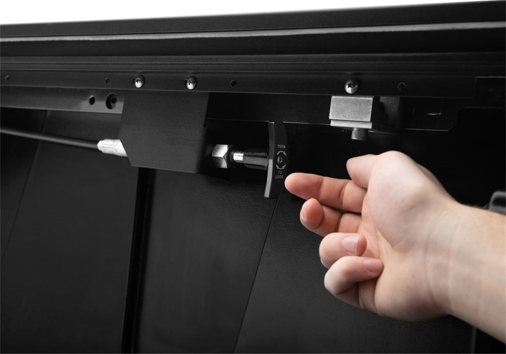 Roll N Lock 575E-XT E-Series XT-22-26 Tundra 5ft.7in. w/out Trail Special Edtn Strg Bxs for Select Toyota Tundra