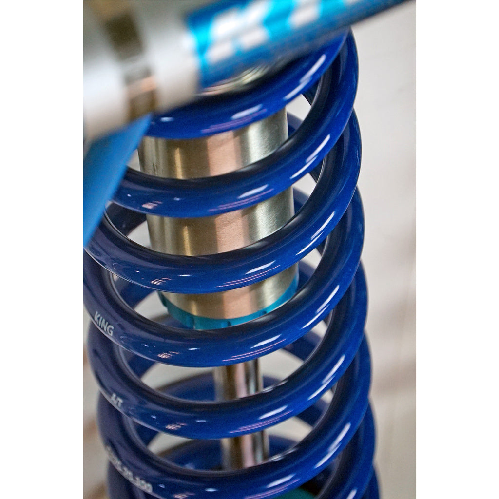 Rear-King-Reservoir-Shocks---05-22-Ford-F-250F-350-Super-Duty-W-4-8-Lift