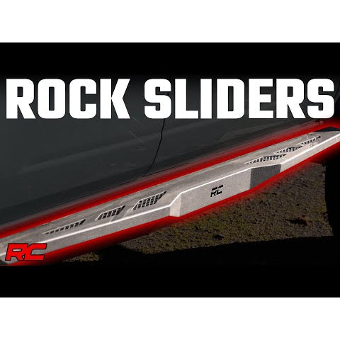 Rock-Sliders-Heavy-Duty-4-Door-Ford-Bronco-4Wd-(21-23)-Rough-Country