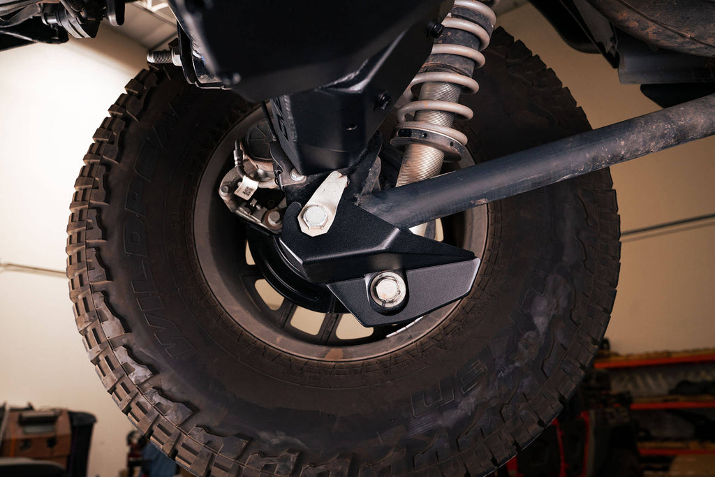 DV8 Offroad SPBR-04 Skid Plate