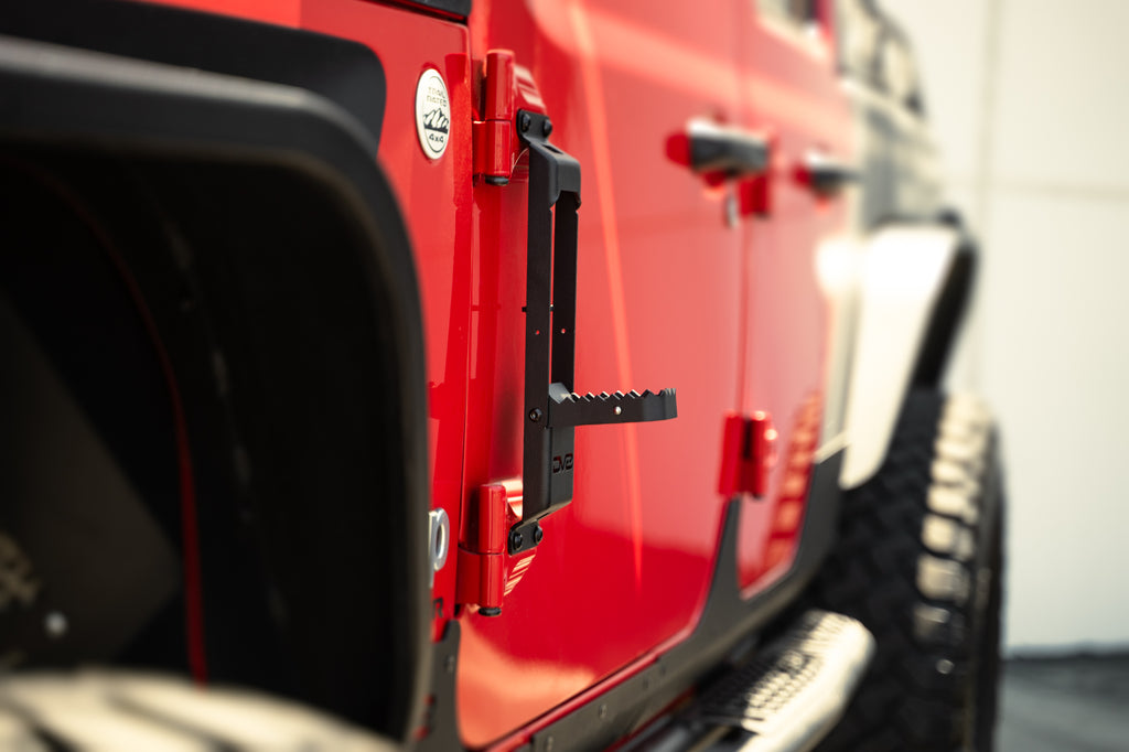 DV8 Offroad STJL-04 Jeep Wrangler JK/JL & Gladiator JT Hinge Mounted Steps