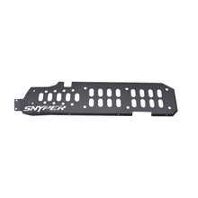 Load image into Gallery viewer, Snyper-07-17-Jeep-Wrangler-Unlimited-Gas-Tank-Skid-Plate---Textured-Black