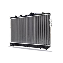Load image into Gallery viewer, Suzuki-Forenza-Replacement-Radiator-2004-2008