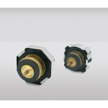 Load image into Gallery viewer, Temperature-Gauge-1.3-Bar-Radiator-Cap-Large
