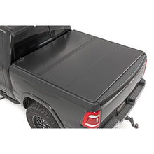 Load image into Gallery viewer, Toyota-Hard-Tri-Fold-Bed-Cover-14-20-Tundra-5-Foot-5-Inch-Bed-Rough-Country