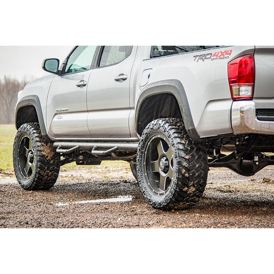 Toyota-Wheel-To-Wheel-Nerf-Steps-05-20-Tacoma-Double-Cab-5-Foot-Bed-Rough-Country