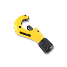 Load image into Gallery viewer, Tubing-Cutter-With-Deburing-Tool-And-Ss