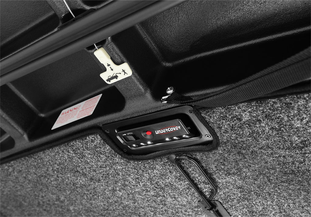 Undercover UC2178L-D4 Elite LX 17-22 F250/350 6ft.10in.-D4 for Select Ford F-250 Super Duty, Ford F-350 Super Duty