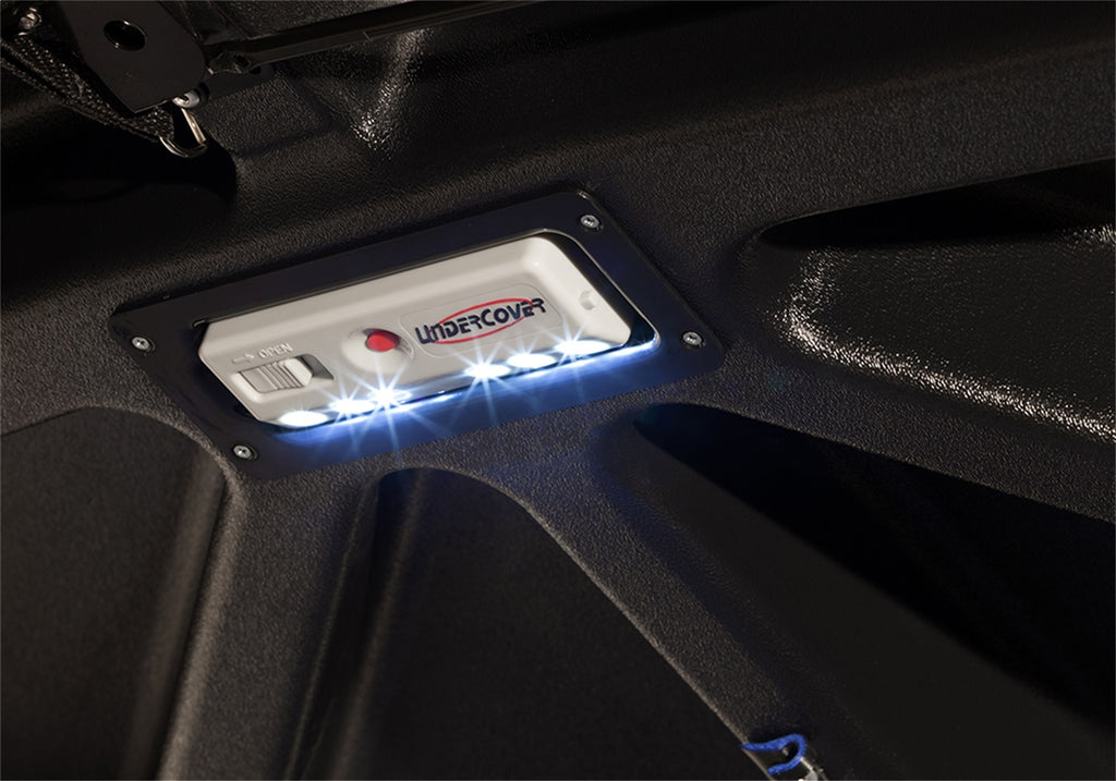 Undercover UC1178 Elite 19 (New Body Style)-26 Silverado 5ft.9in. w/out Multi-Flex Tailgate-Blk Tx for Select Chevrolet Silverado 1500, Chevrolet Silverado LTD