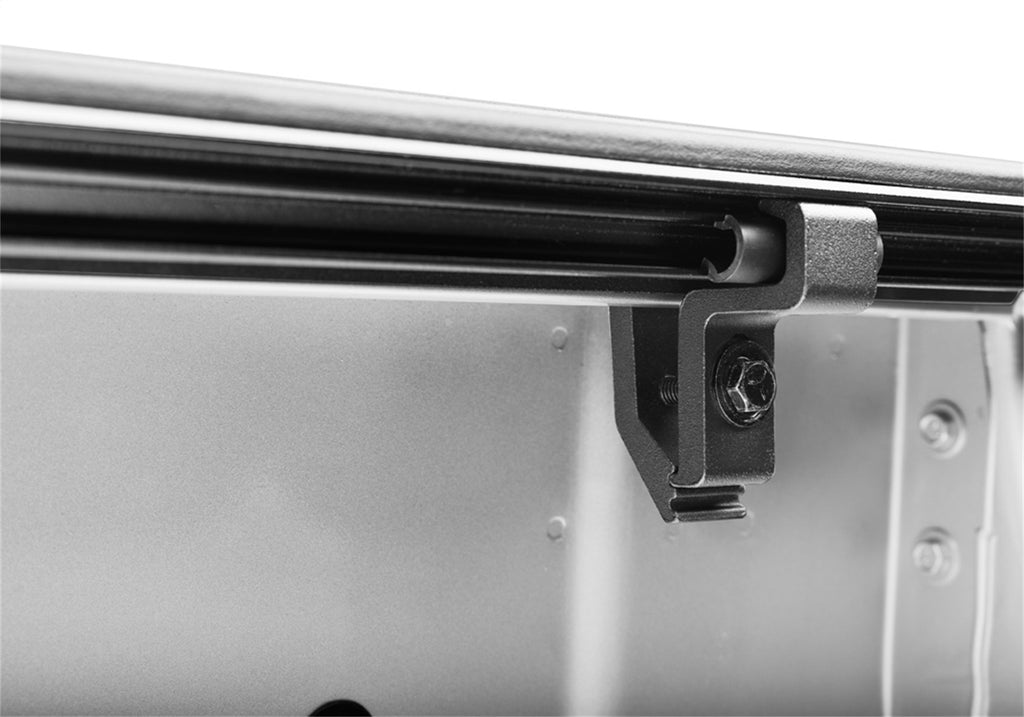 Undercover FX51021 Flex 22-26 Frontier 6ft.1in. w/or w/out Utili-Track System for Select Nissan Frontier
