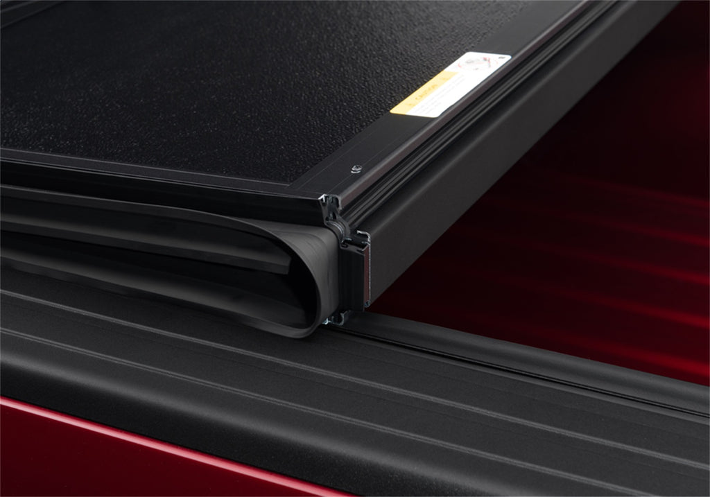 Undercover FX31008 Flex 19-26 (New Body Style) Ram 5ft.7in. w/out RamBox w/out Multifunction TG for Select Ram