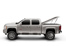 Load image into Gallery viewer, Undercover UC1156L-GAN LUX 15-22 Col/Can 5ft.-GAN for Select Chevrolet Colorado, GMC Canyon