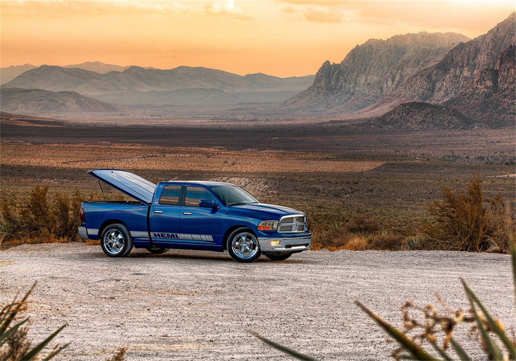 Undercover UC1076S SE Smooth 07-13 Silverado 1500/07-14 2500HD/3500HD 6ft.6in. for Select Chevrolet Silverado 1500, Chevrolet Silverado HD