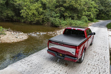 Load image into Gallery viewer, Undercover UC2206 SE 21-25 F150 5ft.7in. (Includes Lightning) w/out Pro-Access Tailgate for Select Ford F-150, Ford F-150 Lightning