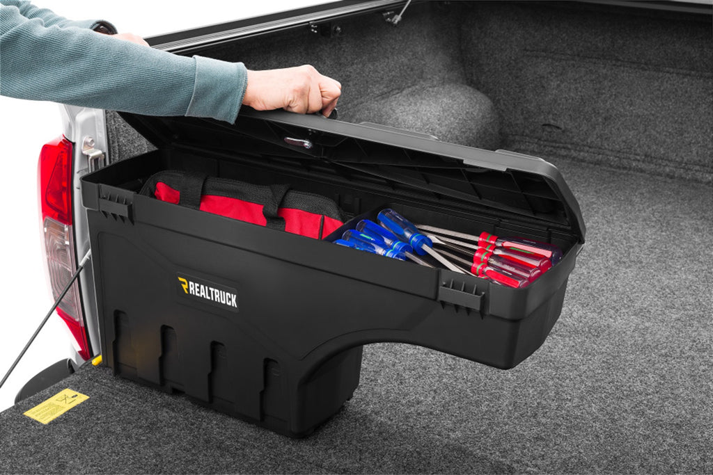 Undercover SC503D Swing Case 22-26 Frontier Driver for Select Nissan Frontier