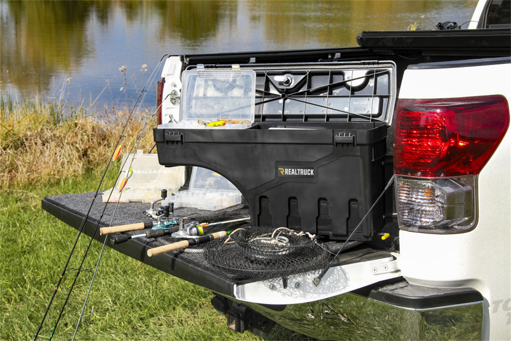 Undercover SC107P Swing Case 23-26 Col/Can Passenger for Select Chevrolet Colorado, GMC Canyon