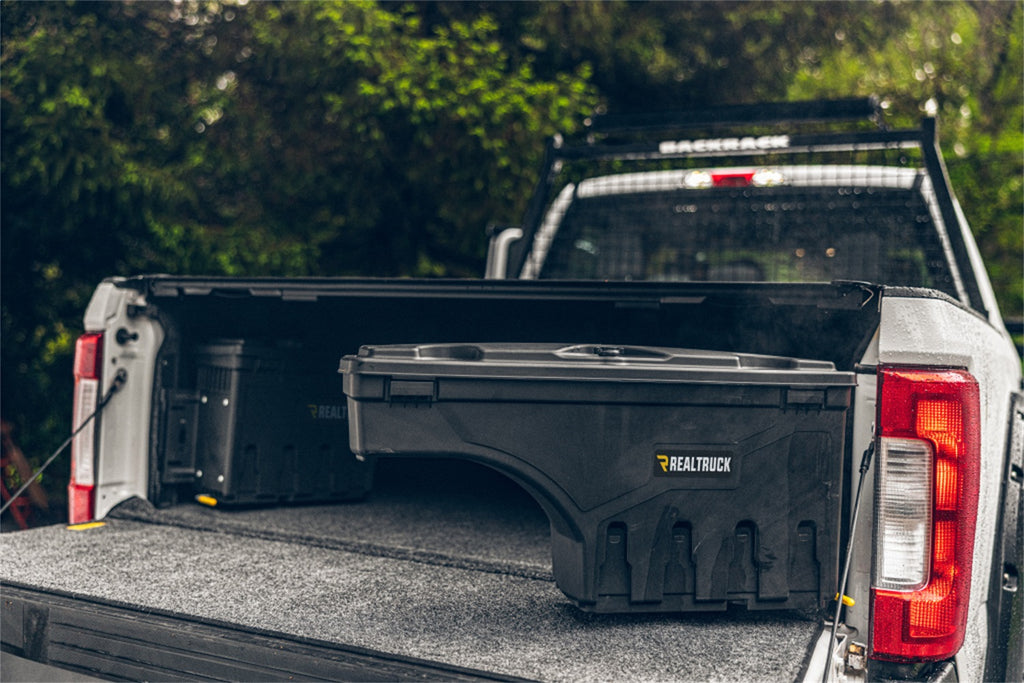 Undercover SC205P Swing Case 17-26 F250/350 Passenger for Select Ford F-250 Super Duty, Ford F-350 Super Duty