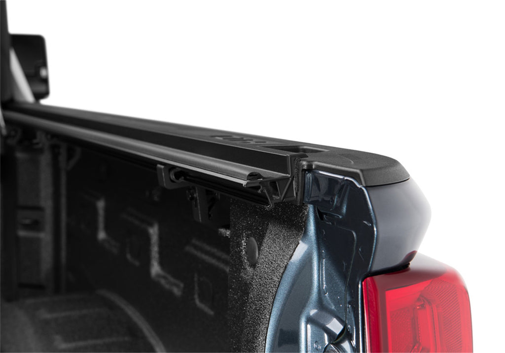 Undercover UX12026 Ultra Flex 20-26 Silv/Sierra 2500HD/3500HD 8ft.2in. for Select Chevrolet Silverado HD, Chevrolet Silverado HD, GMC Sierra HD, GMC Sierra HD