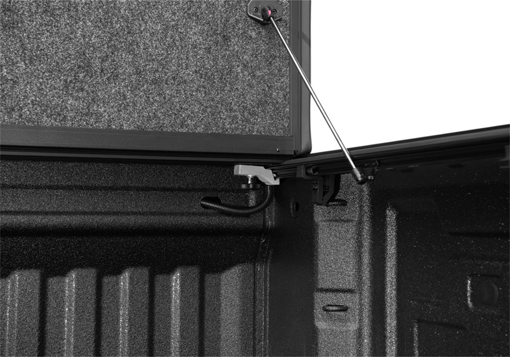 Undercover UX12026 Ultra Flex 20-26 Silv/Sierra 2500HD/3500HD 8ft.2in. for Select Chevrolet Silverado HD, Chevrolet Silverado HD, GMC Sierra HD, GMC Sierra HD