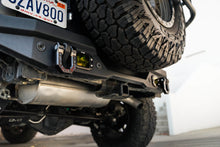 Load image into Gallery viewer, DV8 Offroad UNSK-01BL Black DV8 Elite Series D-Rings (Pair)