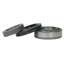 Load image into Gallery viewer, Yukon-Gear-Dana-20--44-Axle-Bearing-And-Seal-Kit-Replacement